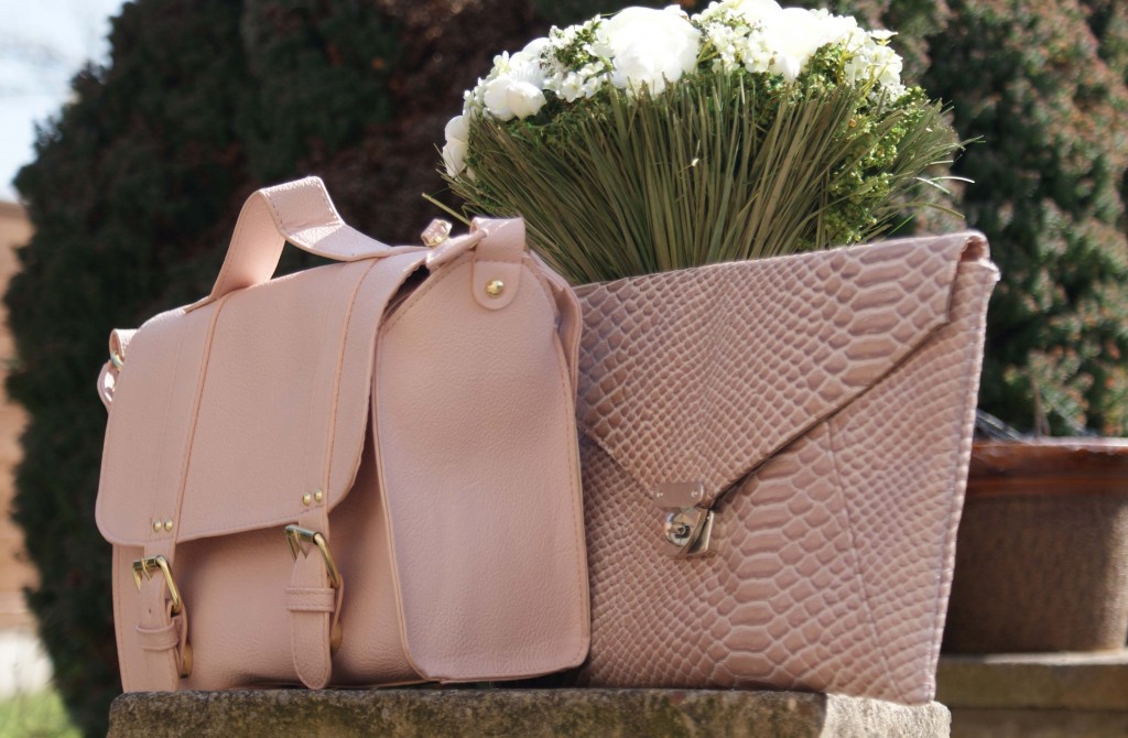 Matalan Haul Satchel Snake Print Clutch & Flowers Matalan Haul Satchel Snake Print Clutch & Flowers